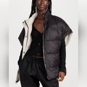 UGG SYDNEE reversible quilted shell puffer vest NWT